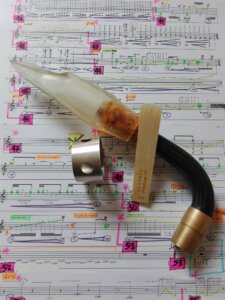 Mouthpiece, reed and ligature for baritone saxophone