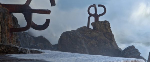 A Chillida Peines del viento